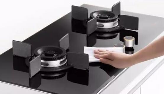 燃?xì)庠畹谋pB(yǎng)與清潔